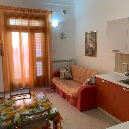 Casa Sul Porto Imbarco Tremiti Leilighet Termoli Eksteriør bilde